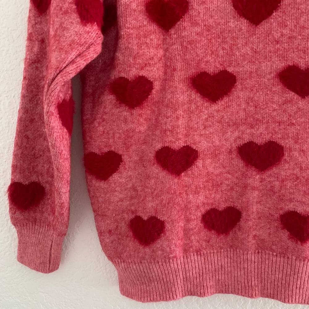Slim Fit Soft Heart Sweater - Picture 4 of 8